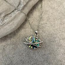 Load image into Gallery viewer, Sun and Moon Paua Shell Short Necklace
